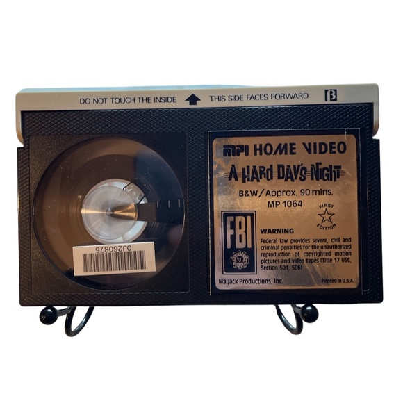 The Beatles “A Hard Days Night” Beta-Max : Clamshell Case: B&W Paul McCartney - Picture 3 of 4